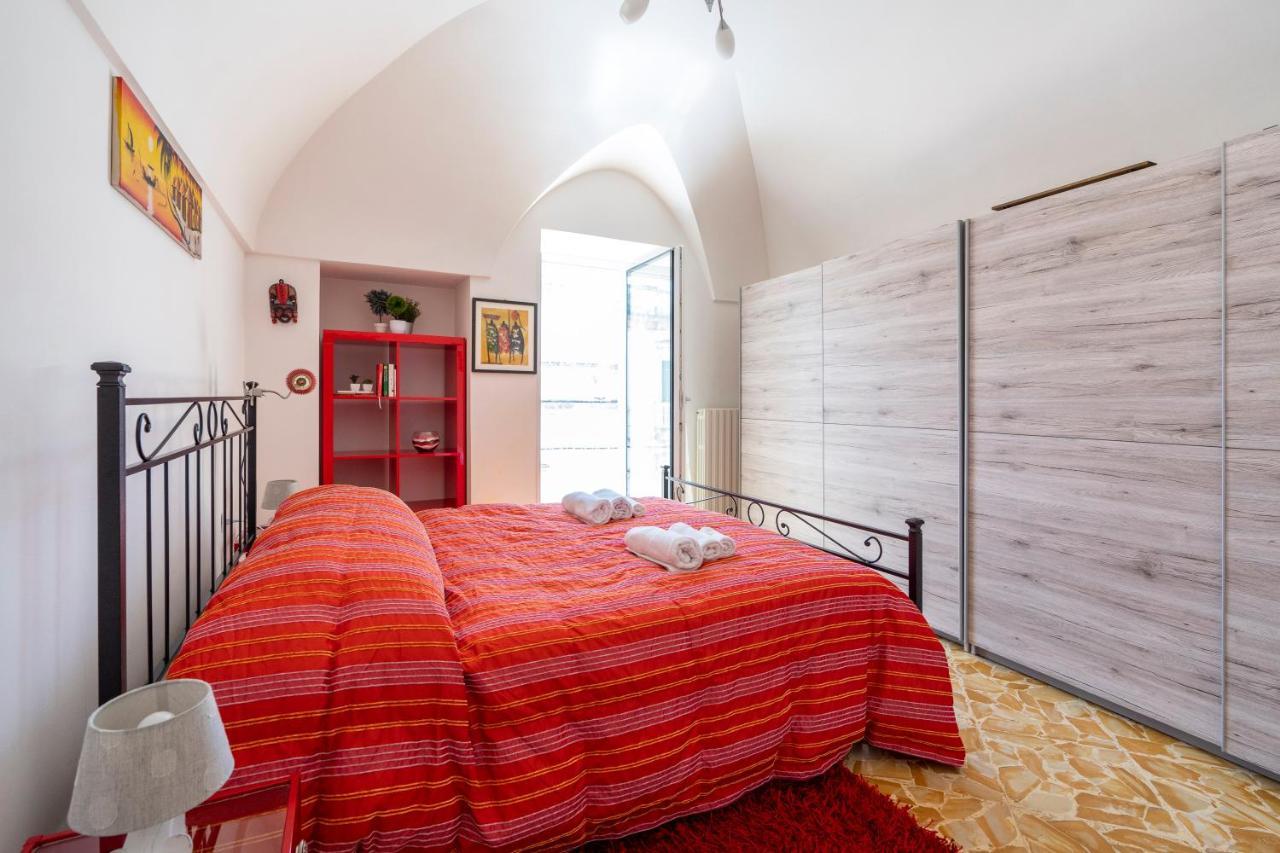 Vico II Terrace Apartment A Step From Piazza Roma Martina Franca Kültér fotó