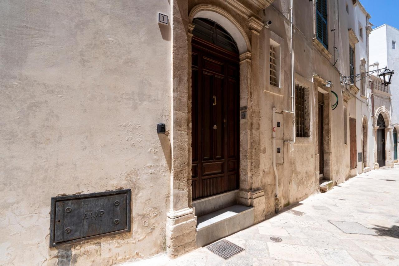 Vico II Terrace Apartment A Step From Piazza Roma Martina Franca Kültér fotó