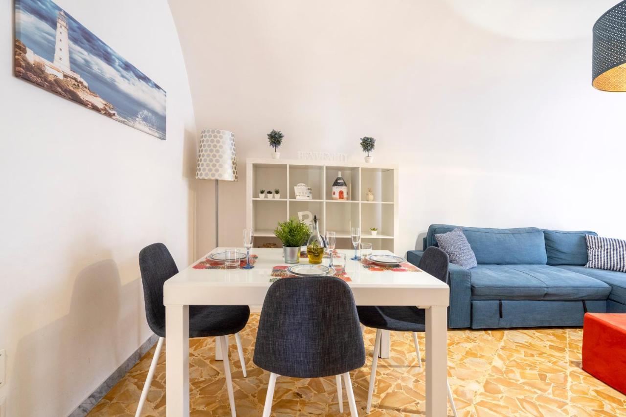 Vico II Terrace Apartment A Step From Piazza Roma Martina Franca Kültér fotó