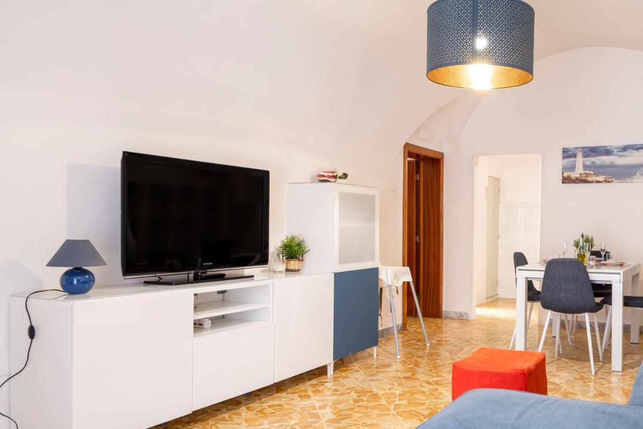 Vico II Terrace Apartment A Step From Piazza Roma Martina Franca Kültér fotó